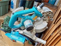 Makita Miter Saw **needs battery**