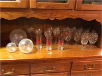 Cincinnati Reds Glasses,Stems,Decorative Globes