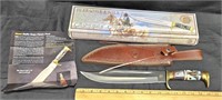 Hunting Knife w Pakka Wood Handle & Leather Sheath