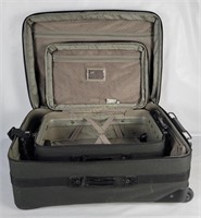 Atlantic Rolling Luggage Suitcase