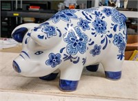 10IN LONG BLUE & WHITE POTTERY PIG