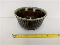 Vintage Hull Drip Ceramic F10 Planter
