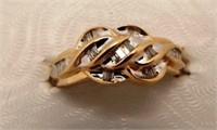 Women's 10K Gold Diamond Ring