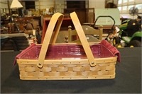 2006 Longaberger Medium Pot Luck Basket with