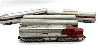 Santa Fe 21927 Gilbert Train Engine 12.5” and (4)