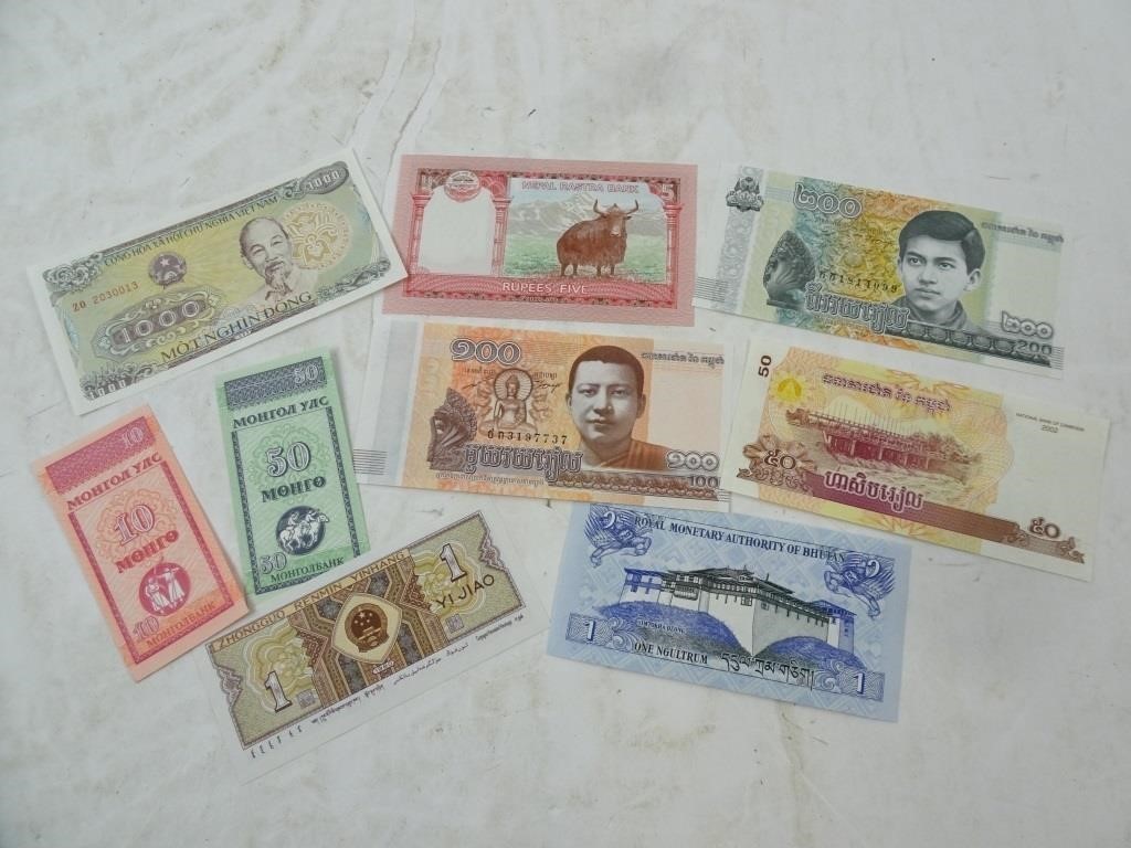Lot of Misc. Asian Paper Currency - Vietnam