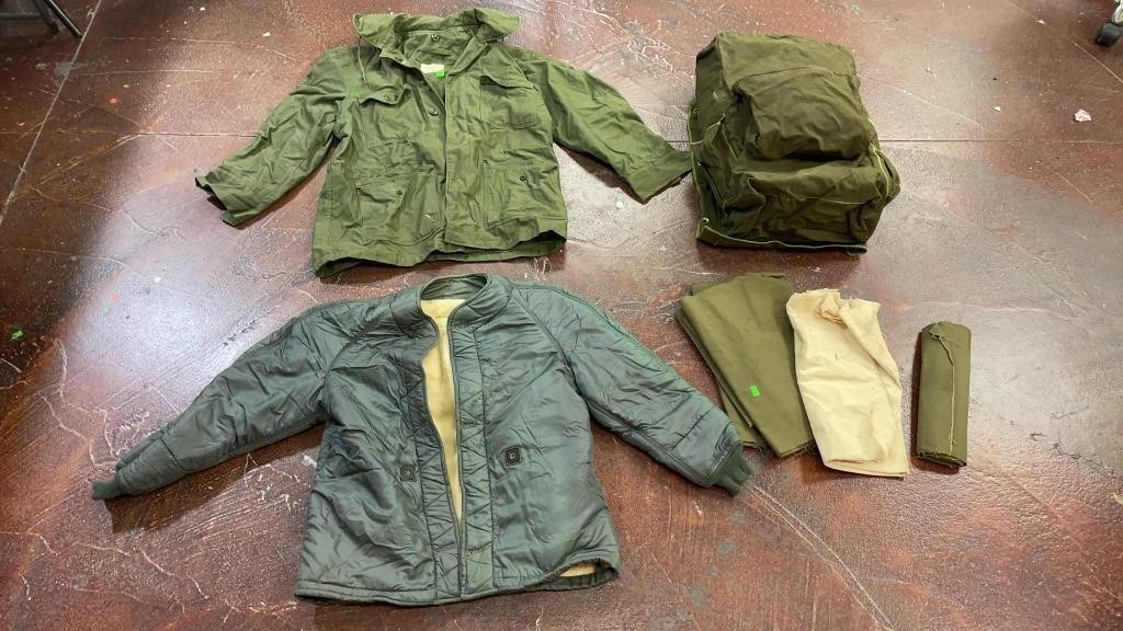 Size medium jacket, army bag, 3 pieces of thick