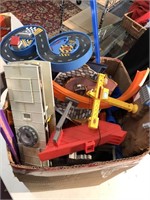 Big big box full of hot wheels racing accessories