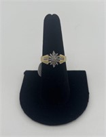 14K Gold Ring With Diamonds - Size 7.25 -