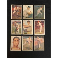 (25) 1957 Topps Baseball Cards