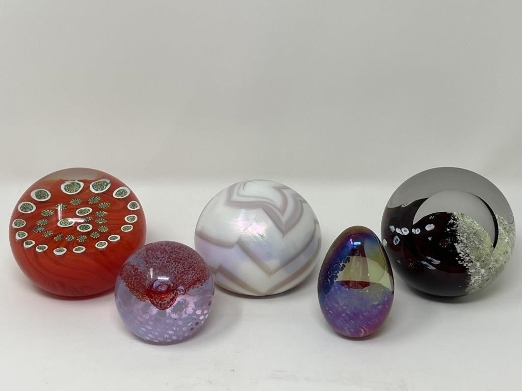 Glass Paperweights Cathaiss, Gibson & More