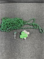 St Patrick’s day pins and beads
