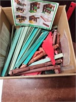 BOX OF ORIGINAL PLAYSKOOL LINCOLN LOGS