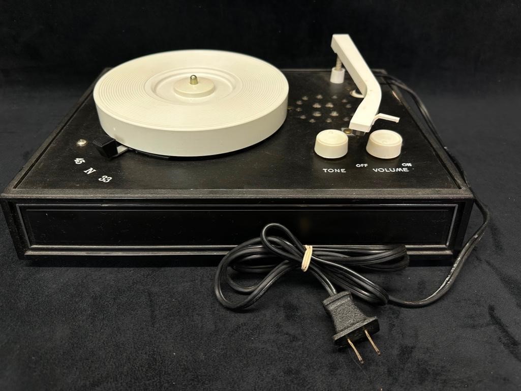 Tele Tone 154B Turntable