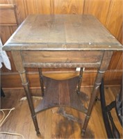 Vintage wood 2 tier side table