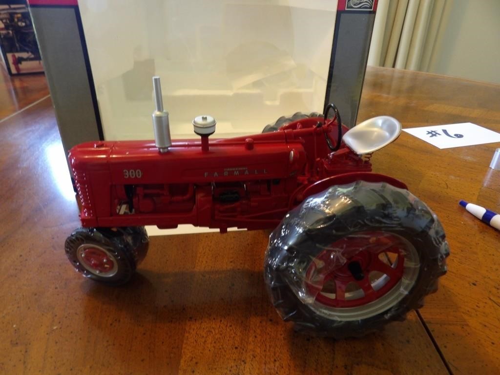 IH Farmall 300 die cast toy tractor
