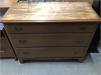 Kling Hard Maple Wood Dresser