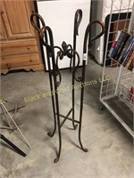 47 Inch Folding Metal Stand