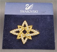 (XX) Swarovski Crystal Star Brooch (1-3/4" long)