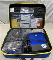 Good Year Auto Safety Kit *pre-owned