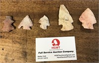 Lot of arrowheads