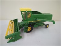 JD 6600 Combine 1/16