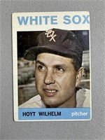 Topps Hoyt Wilhelm White Sox Card