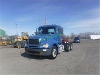 2009 Freightliner Columbia Semi Truck