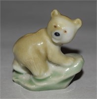 Vtg Wade Whimsies Porcelain 50's Bear Cub Figure