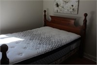 Double mattress with non-matching boxspring