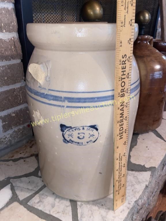 Davis & Sons Smithville MS stoneware churn with