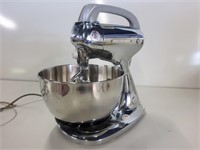 Hamilton Beach Stand Mixer, Beaters & Bowl Vintage