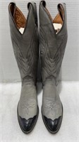 Size 9 AA, cowboy boot