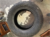 2 Klever a/t kendra lt275/65 r18 tires