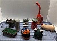 Tray lot of novelty butane lighters includes