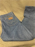 Wrangler 34x32 jeans