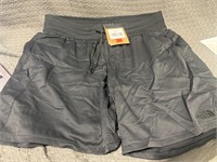The north face womens L shorts