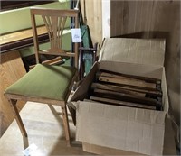 set of 4 wooden folding chairs