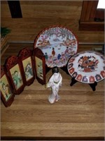 ORIENTAL PLATE/ BOWL WITH STAND - FIGURINE AND