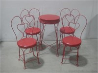 Vtg Red Metal Table W/Four Chairs See Info