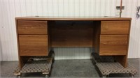 Computer desk w/4 drawers