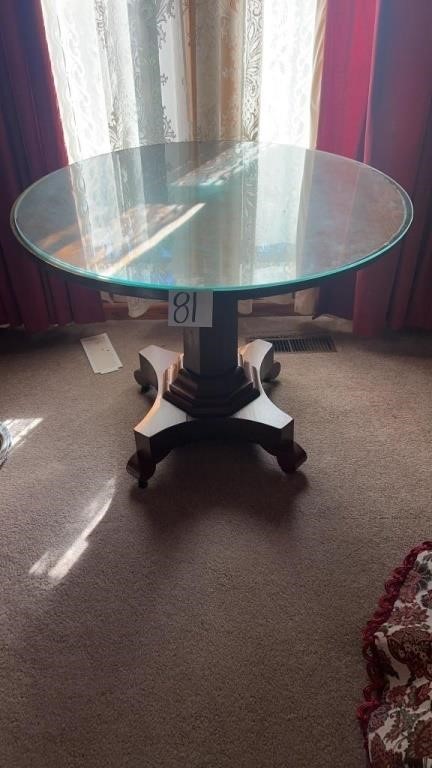 Antique Round Pedestal Center Table