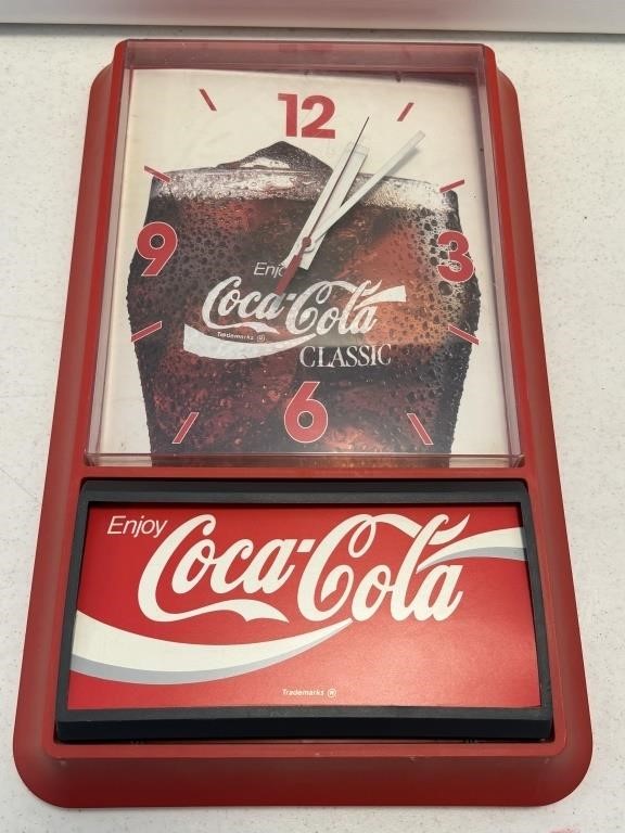 Coca-Cola Coke classic clock plastic measures 20