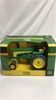 1/16 scale 730 John Deere tractor box 45445