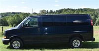 2011 Chevrolet Express 2500 LS passenger van, 4.8L