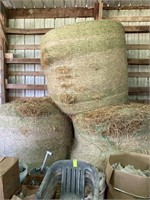 4-Straw Bales Must Load Yourself