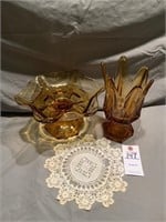 2 VTG Viking Amber Glass Centerpiece Bowls