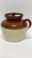 Brown/ cream pottery bean pot w handle, 2 qt