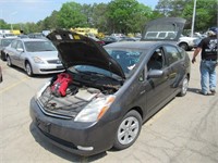 08 Toyota Prius  4DSD GY 4 cyl  Hybrid; Started