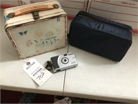 Vintage metal lunch box; shaving bag & Vivitar